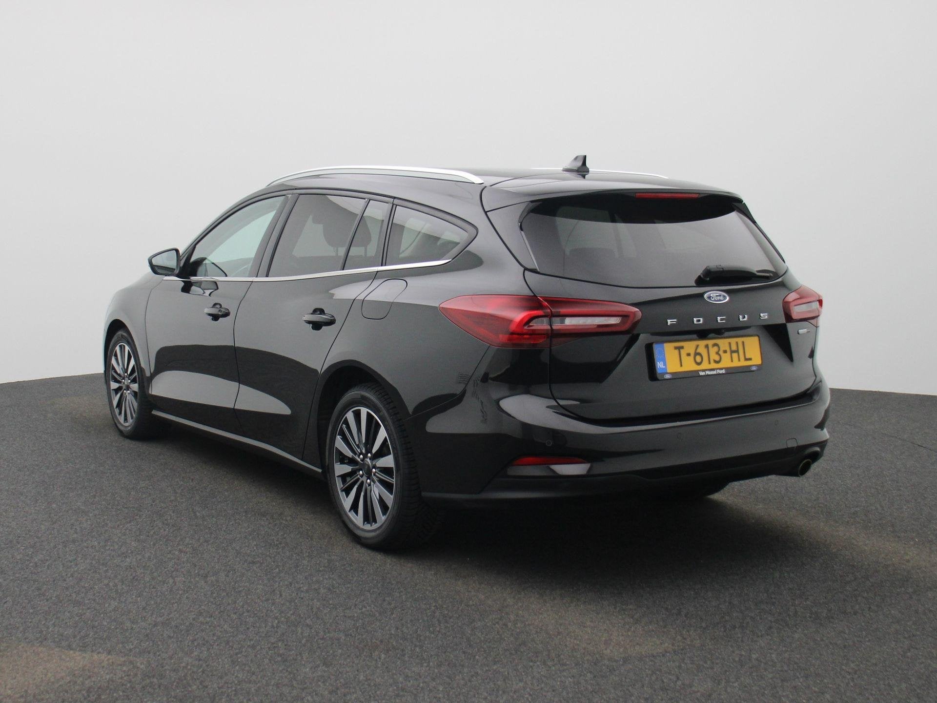 Ford Focus Wagon 1.0 EcoBoost Hybrid Titanium X | Automaat |, 12 maanden, Gebruikt, Euro 6, Zwart