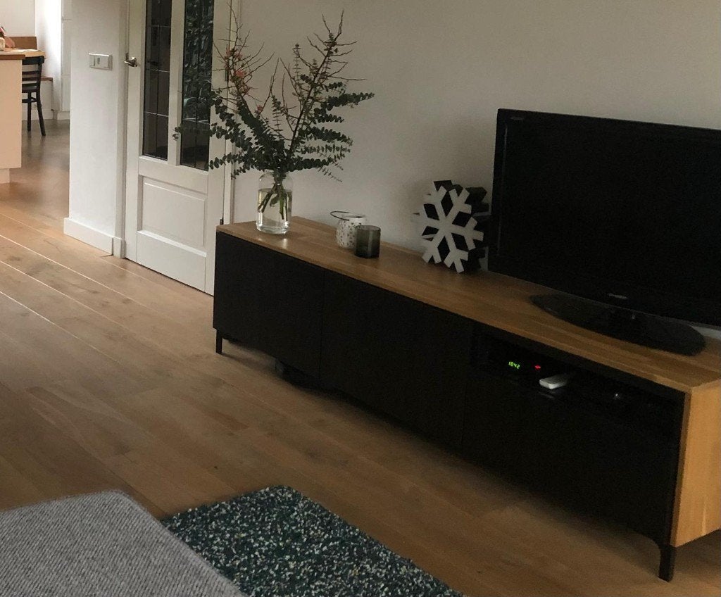 TV Meubel / Dressoir / Lage kast - ZGAN - Maastricht, Huis en Inrichting, Kasten | Televisiemeubels, Ophalen, 150 tot 200 cm, Eikenhout