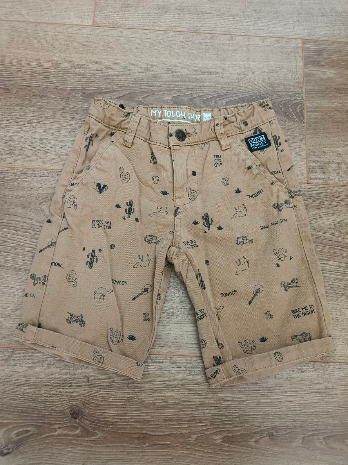 Korte broek Hema maat 110/116, Kinderen en Baby's, Broek, Gebruikt, Ophalen of Verzenden, Hema