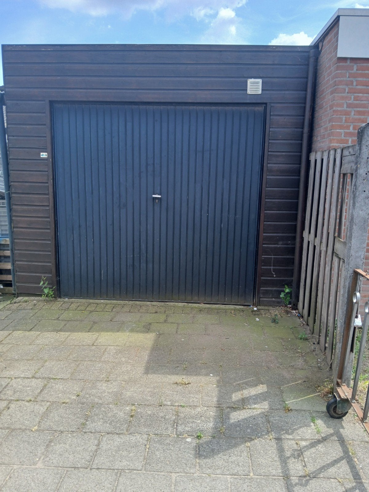 Bedrijfs pand,opslag ruimte, Koop