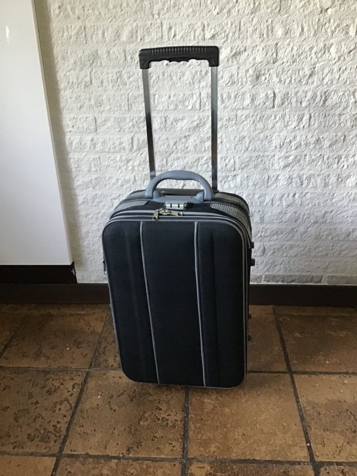 Zwarte flightcase met soufflé en vakken voor vuile was, Ophalen, 40 tot 60 cm, Gebruikt, 20 tot 30 cm