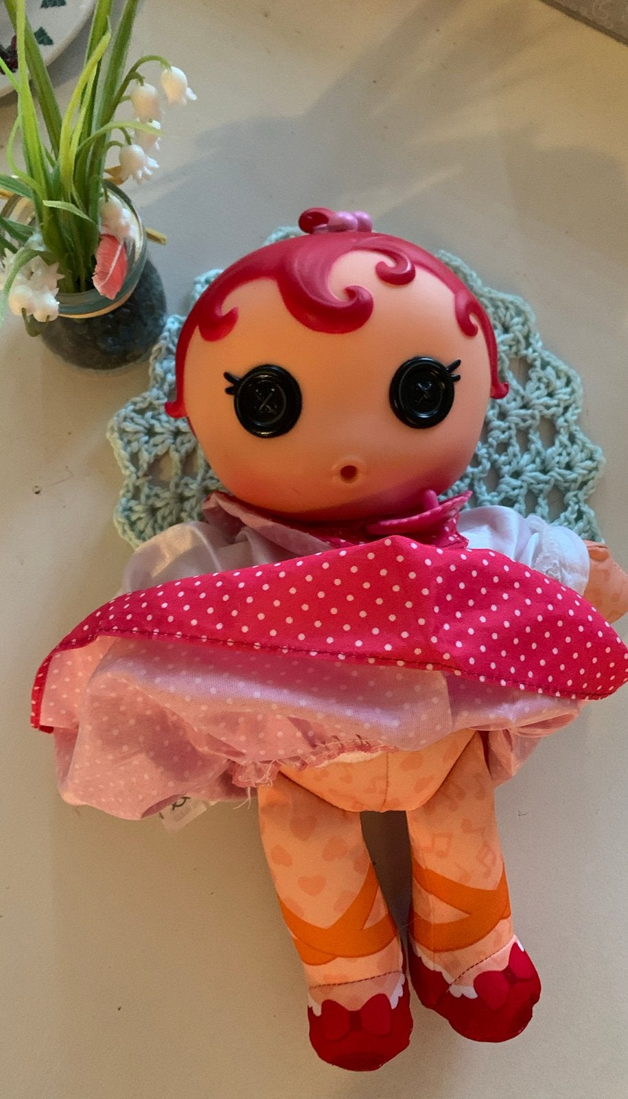 Lalaloopsy Pop Baby met speen en jurkje, Kinderen en Baby's, Verzenden, Gebruikt, Babypop