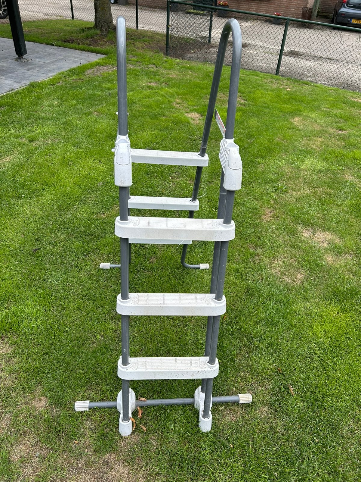 Zwembad trappetje, Ophalen, Gebruikt, Minder dan 80 cm, Minder dan 200 cm