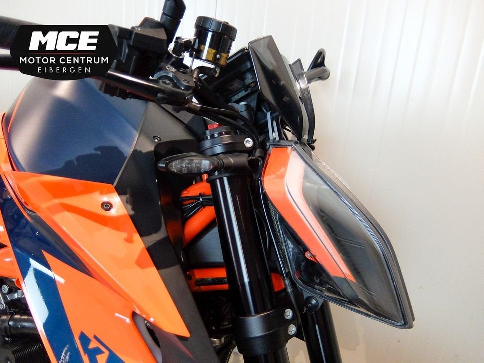 KTM 1290 SUPER DUKE R (bj 2021), 2 cilinders, KTM, Motorrijbewijs A, Bedrijf
