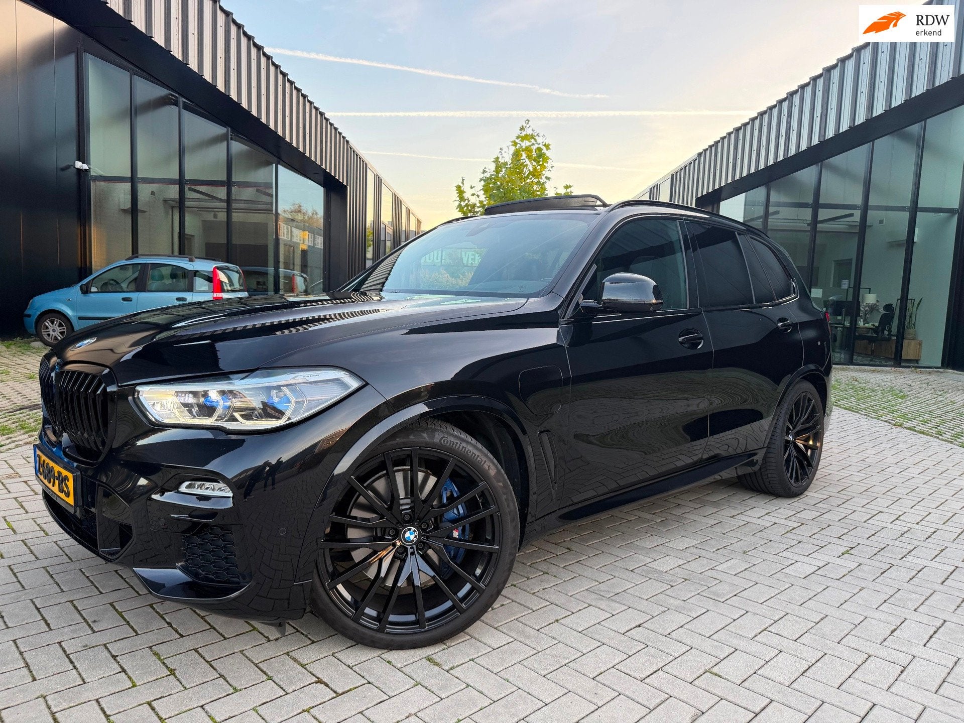 BMW X5 XDrive45e High Executive M Sport Pano SoftClose H&K H, Auto's, Gebruikt, Zwart, Vierwielaandrijving, Hybride Elektrisch/Benzine