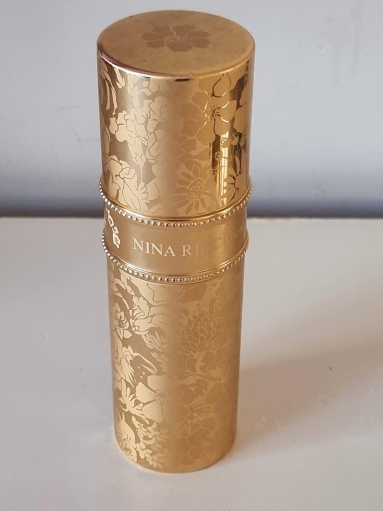 Vintage Nina Ricci Factice etui, Ophalen of Verzenden, Zo goed als nieuw, Zwart, Handen en Nagels
