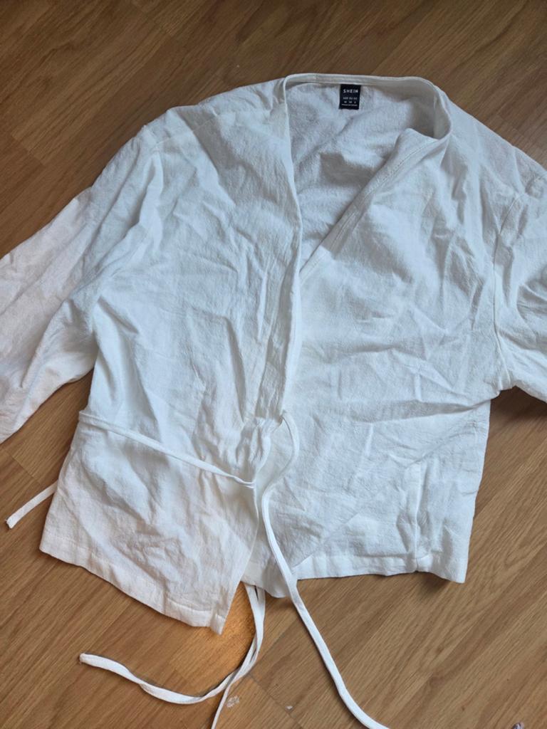 Wit wikkelvestje van Shein, Kleding | Dames, Truien en Vesten, Maat 38/40 (M), Wit, Ophalen of Verzenden, Gedragen