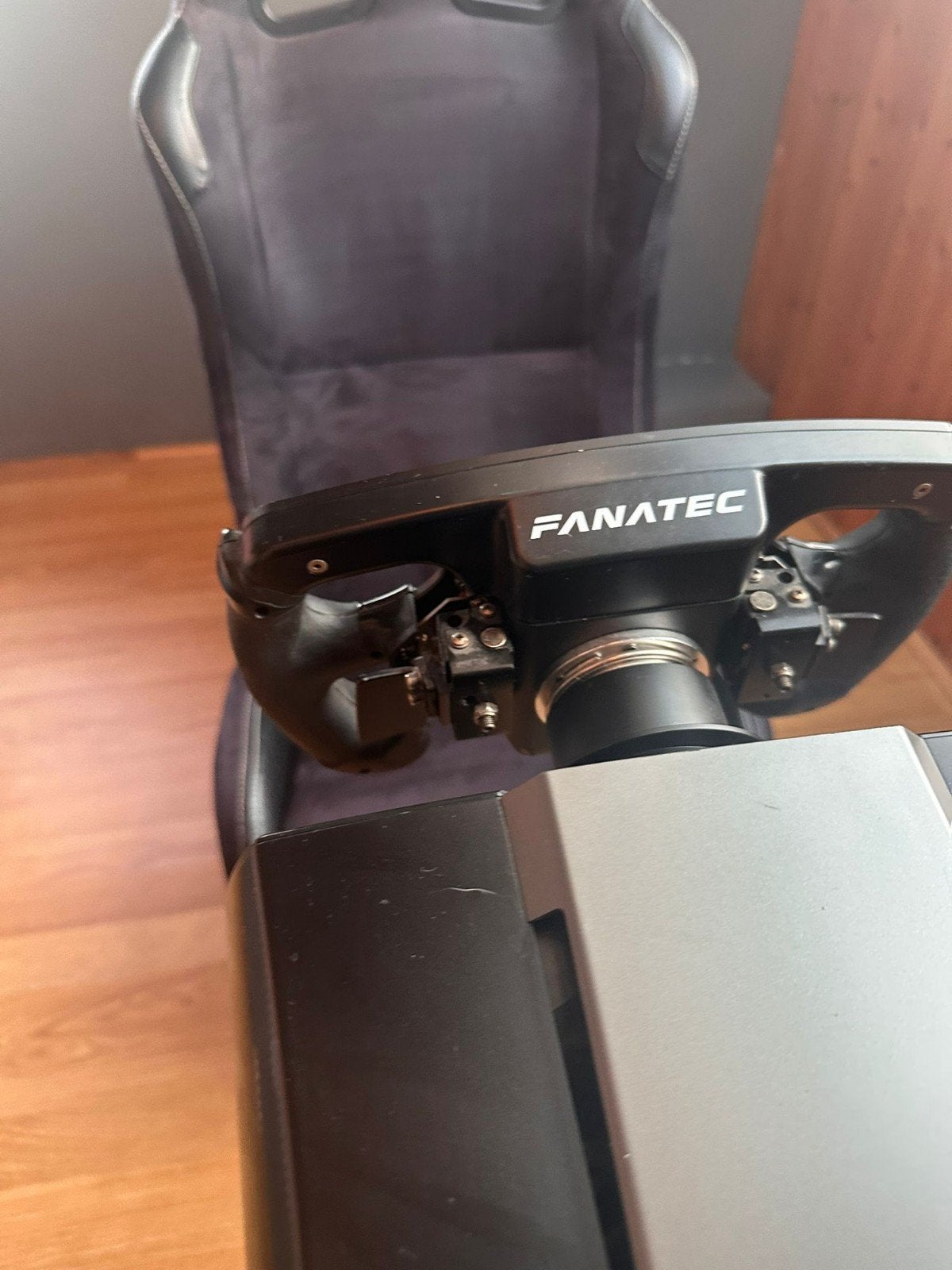 Fanatec CSL elite wheelbase, Ophalen, Zo goed als nieuw, Met 1 controller