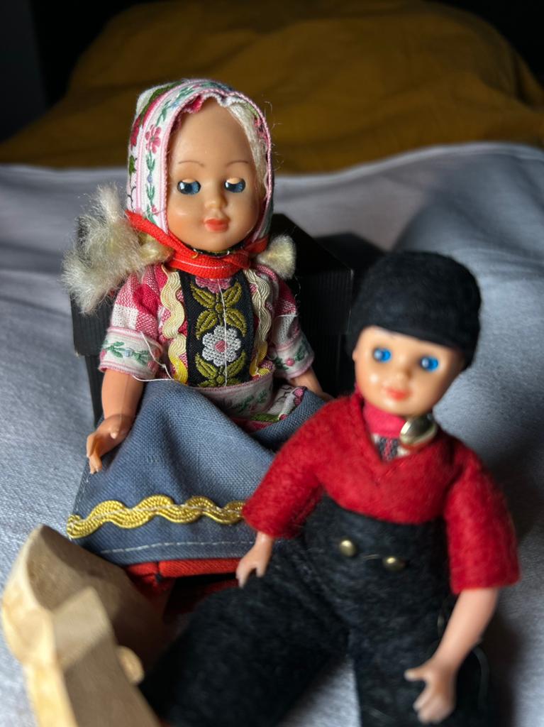 Pop: vintage Boertje en boerinnetje 14-18 cm, Verzamelen, Poppen, Ophalen of Verzenden, Zo goed als nieuw, X, Pop