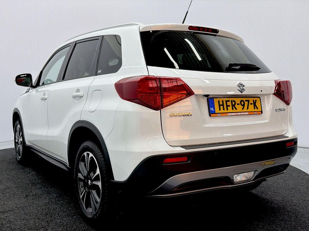 Suzuki Vitara 1.4 Boosterjet Style Smart Hybrid Comfortabel, Auto's, Gebruikt, Euro 6, 4 cilinders, Automatische klimaatregeling