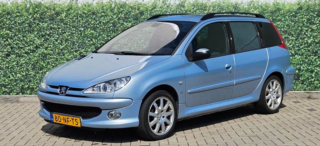 Peugeot 206 2.0 16V SW GTI 2003 Grijs, 136 pk, 4 cilinders, Blauw, Leder en Stof