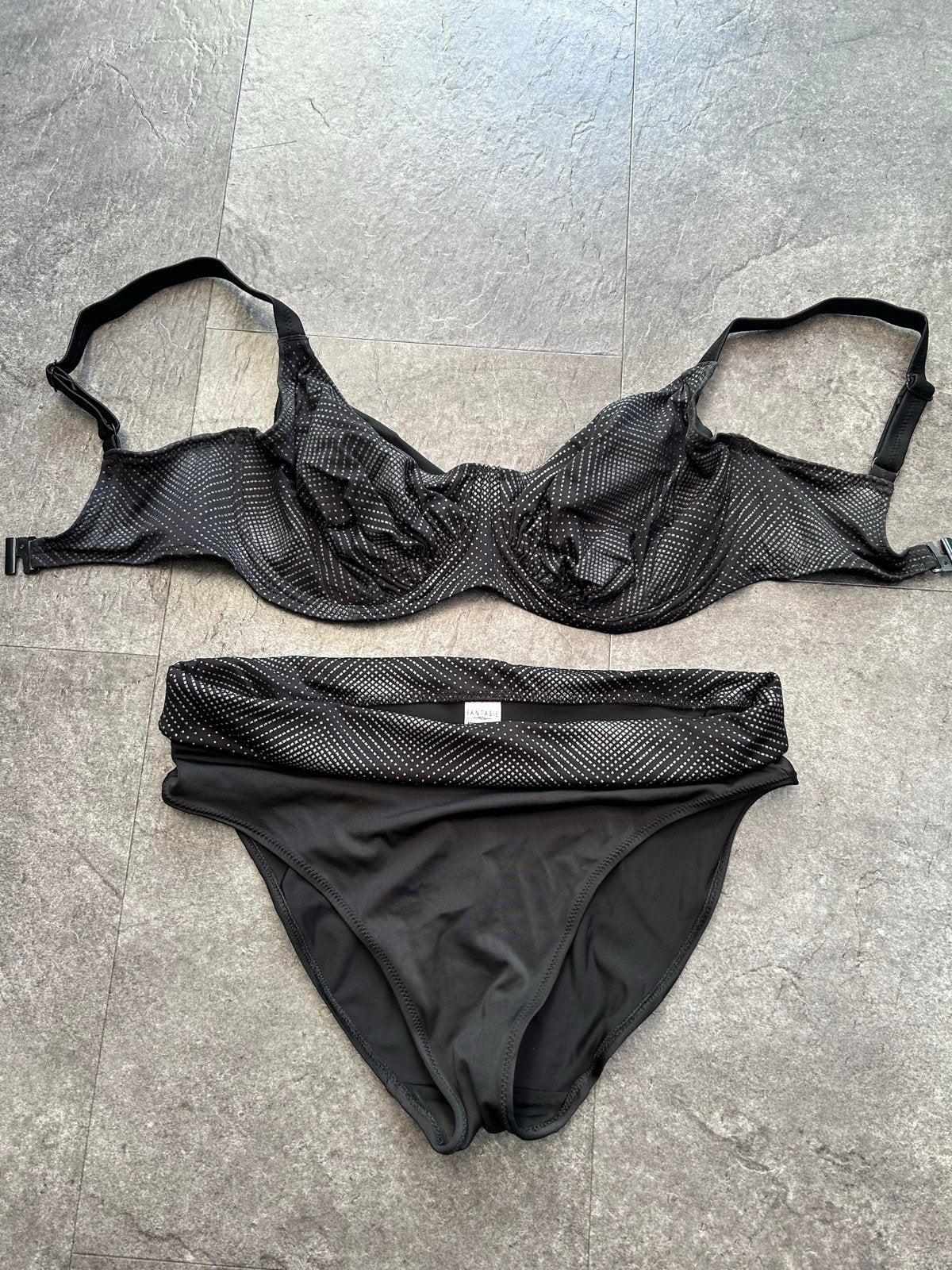 Fantasie Bikini Zwart met Zilver - Top 75GG, Broekje L, Verzenden, Zwart, Bikini