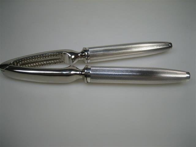 Zilveren massieve notenkraker van ex zangeres 1960, Verzenden, Zilver