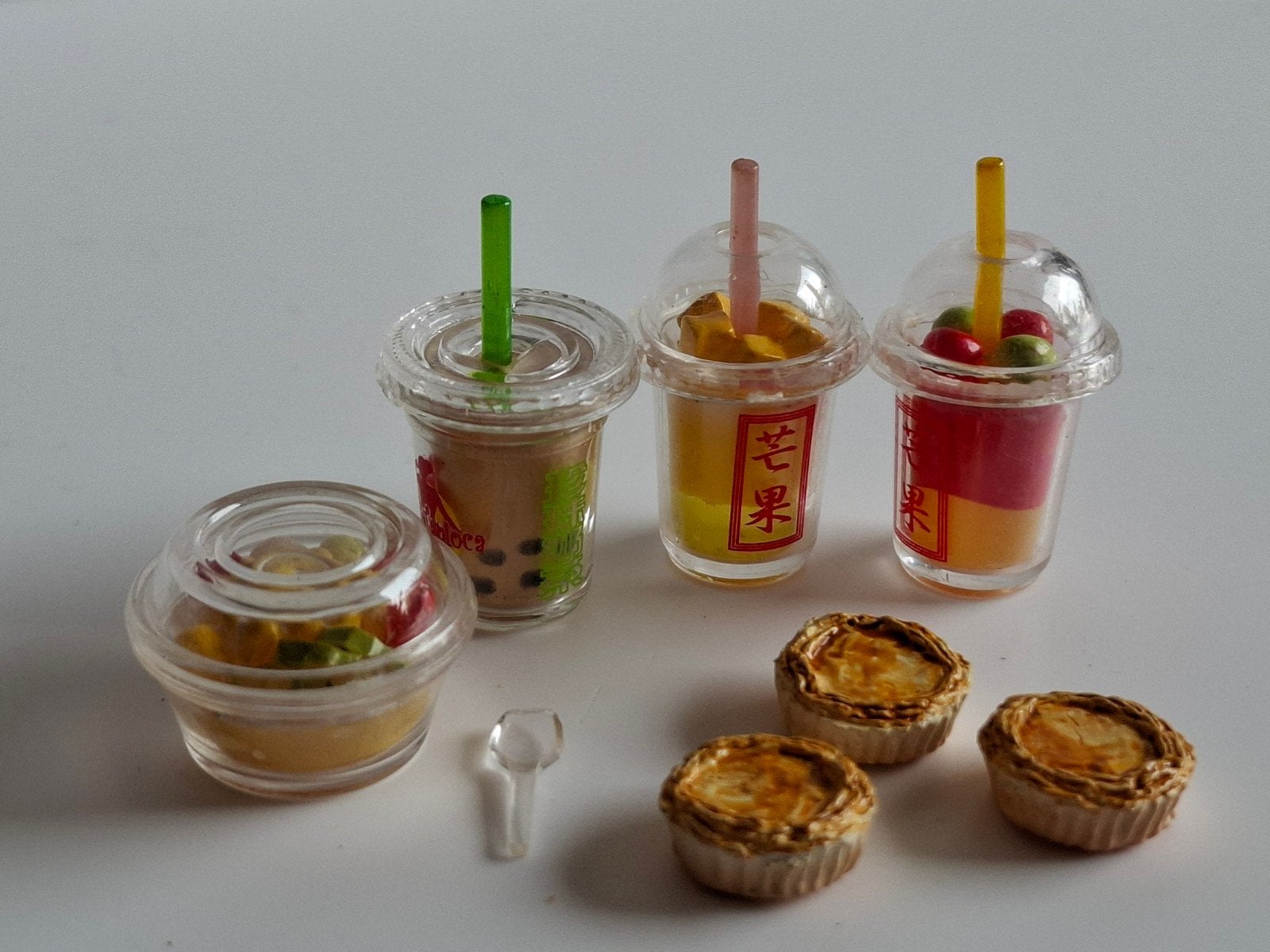 Re-ment Dreamy Asian sweets 1:6, Ophalen of Verzenden, Zo goed als nieuw