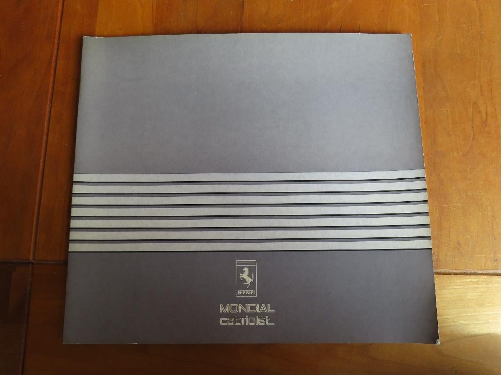 Prestige brochure Ferrari Mondial cabriolet 1984, Ophalen of Verzenden, Zo goed als nieuw, Ferrari, Ferrari