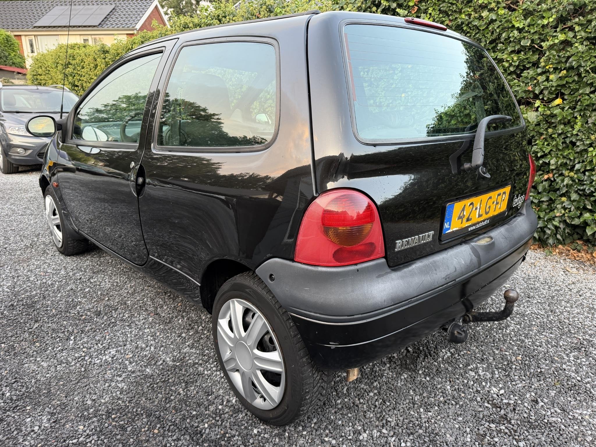 Foto 4 van Renault Twingo 1.2 Expression | Elekt. Ramen | Radio / CD |
