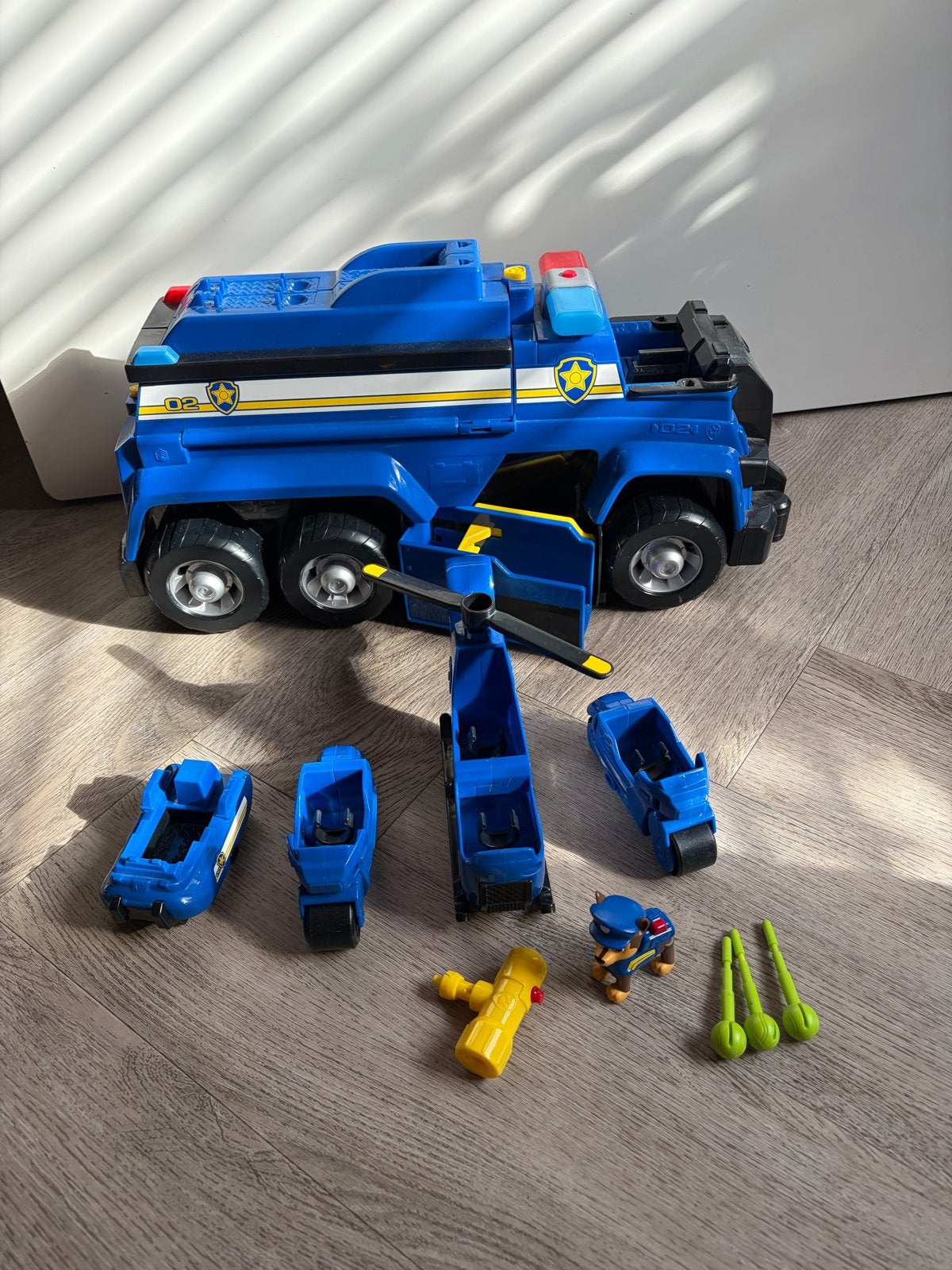Paw Patrol Ultimate Rescue Politie Cruiser met Chase, Ophalen, Zo goed als nieuw, Jongen of Meisje