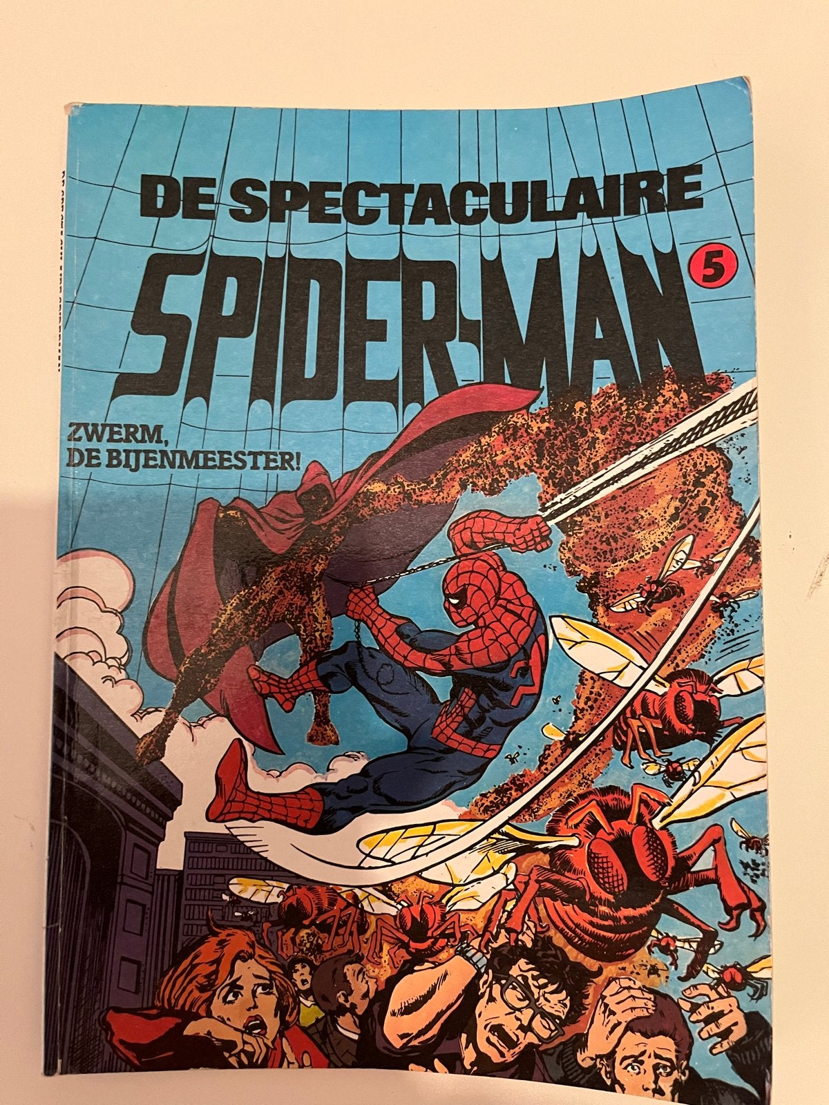 De Spectaculaire Spider-Man #5 - Zwerm, de Bijenmeester!, Boeken, Eén stripboek, Verzenden, Gelezen