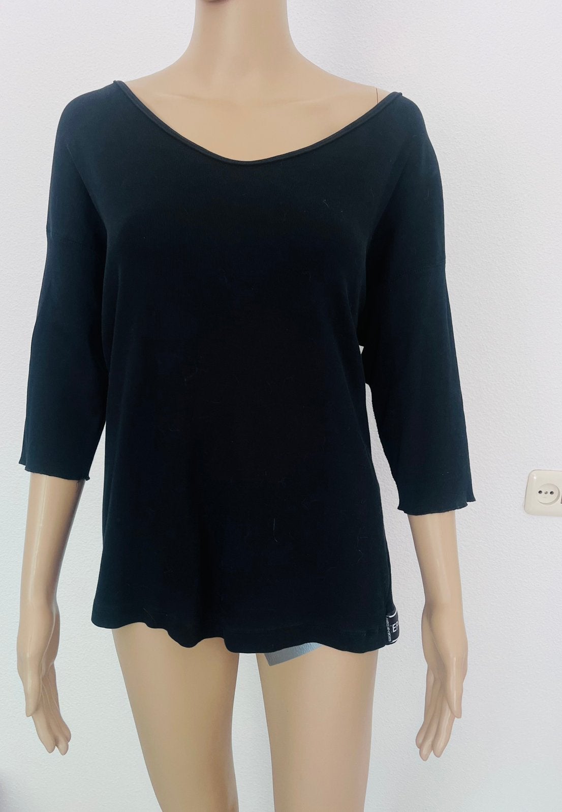 Heel mooi shirtje van Marccain maatje 5, Kleding | Dames, T-shirts, Zwart, Maat 42/44 (L), Ophalen of Verzenden, Zo goed als nieuw