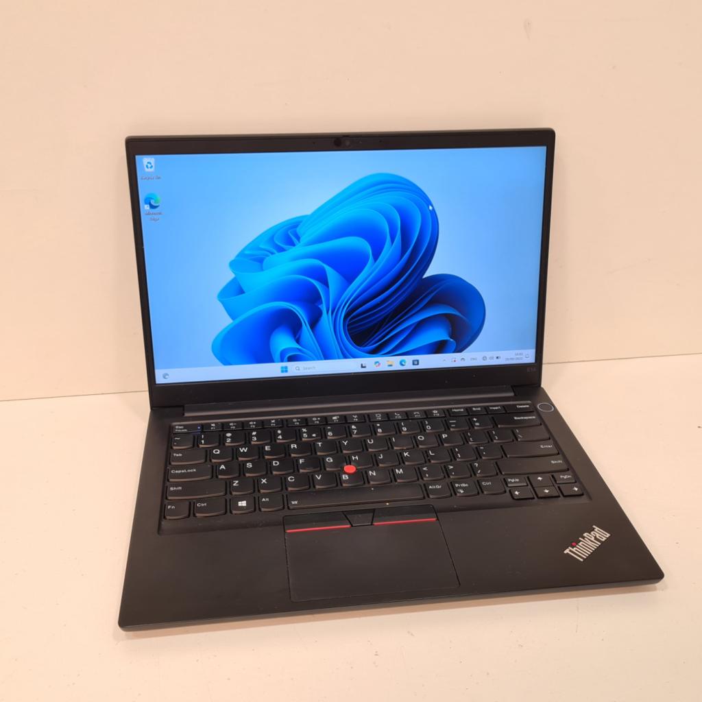 Lenovo ThinkPad E14 Gen 2 - i5-1135G7 16GB RAM 512GB SSD, Lenovo, Zo goed als nieuw, Support@lenovo.com, Lenovo Group Limited
1009 Think Place
Morrisville, NC 27560
USA