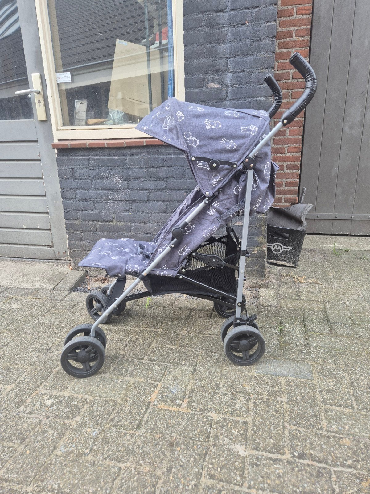 Paraplu buggy van nijntje, Ophalen, Zo goed als nieuw, Overige merken, Verstelbare rugleuning