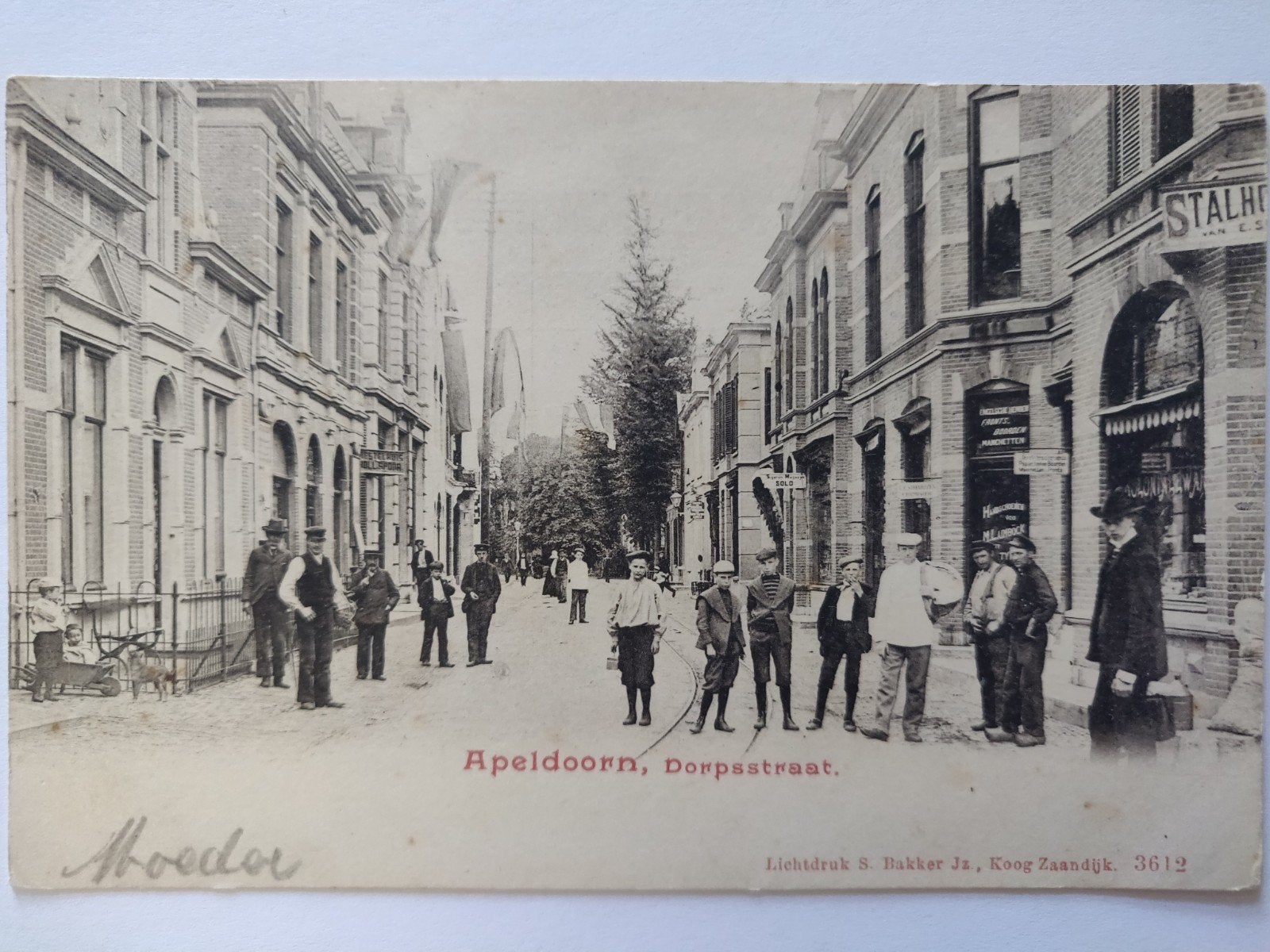 C214 Apeldoorn, Ophalen of Verzenden, 1920 tot 1940, Gelderland