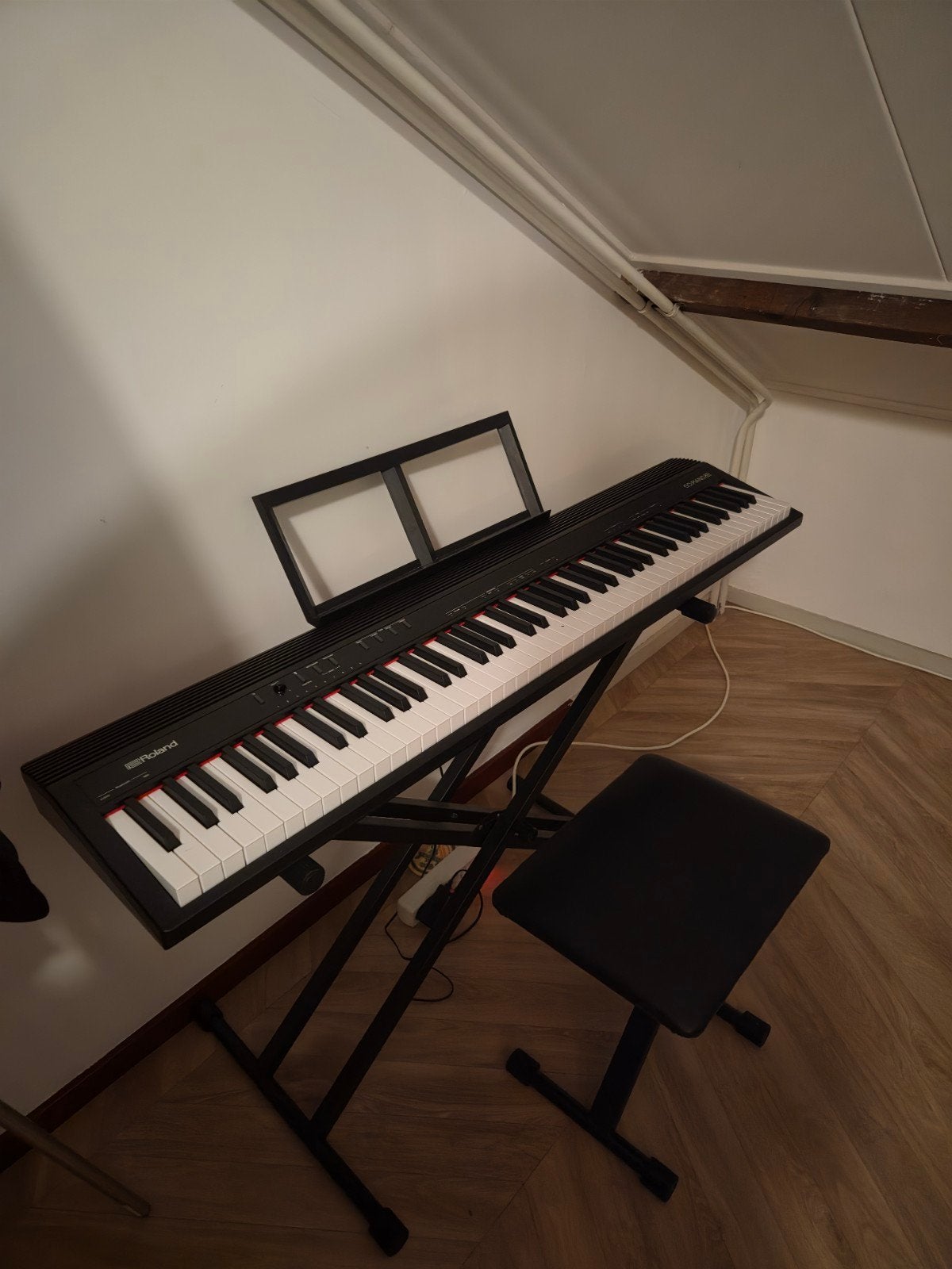 Roland Piano 88 toetsen, Muziek en Instrumenten, Ophalen, Zo goed als nieuw, 88 toetsen, Roland