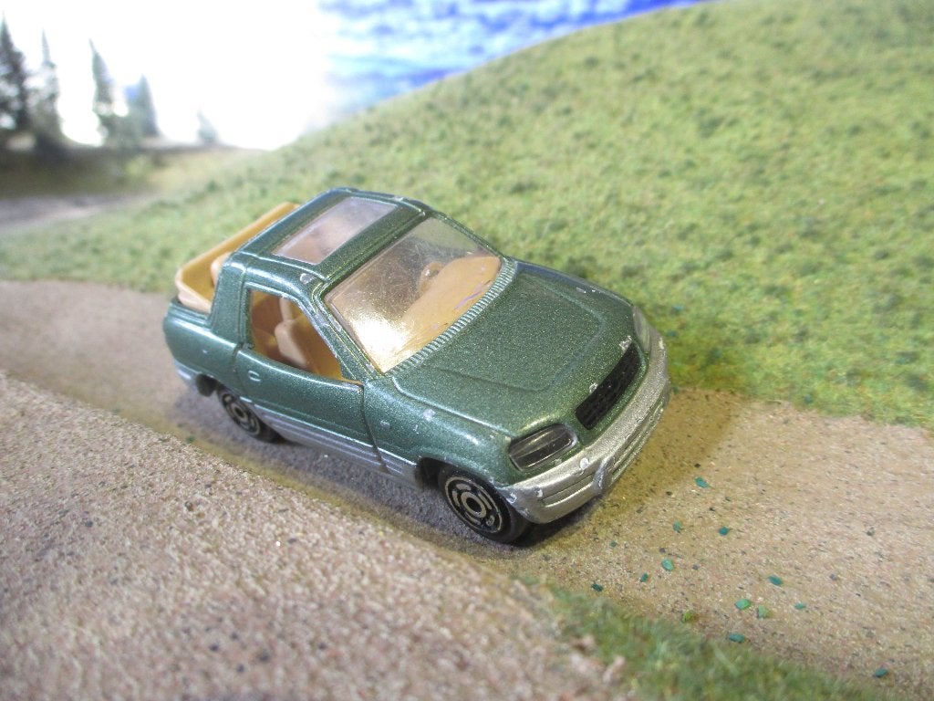 1:50 Toyota RAV 4 - Majorette Coast Guard, Ophalen of Verzenden, Gebruikt, Auto