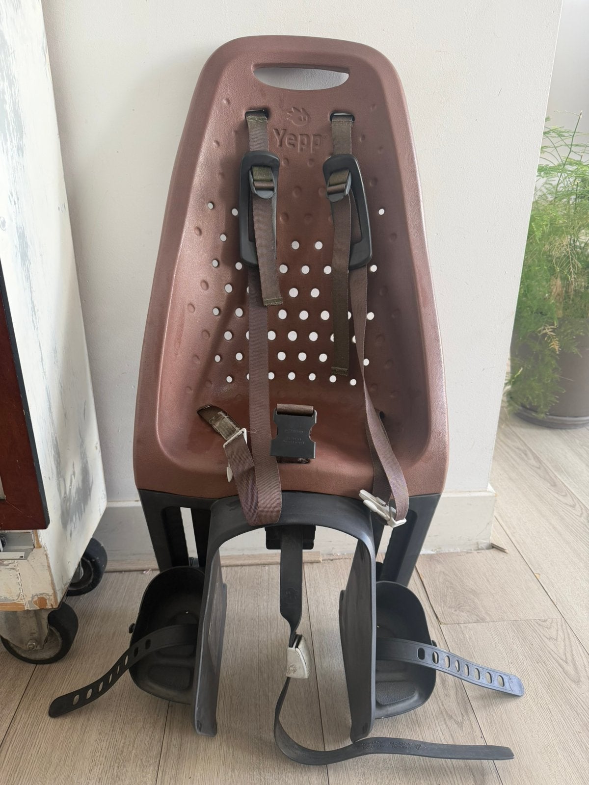 Thule Yepp 2 Maxi fietsstoeltje, Ophalen, Gebruikt