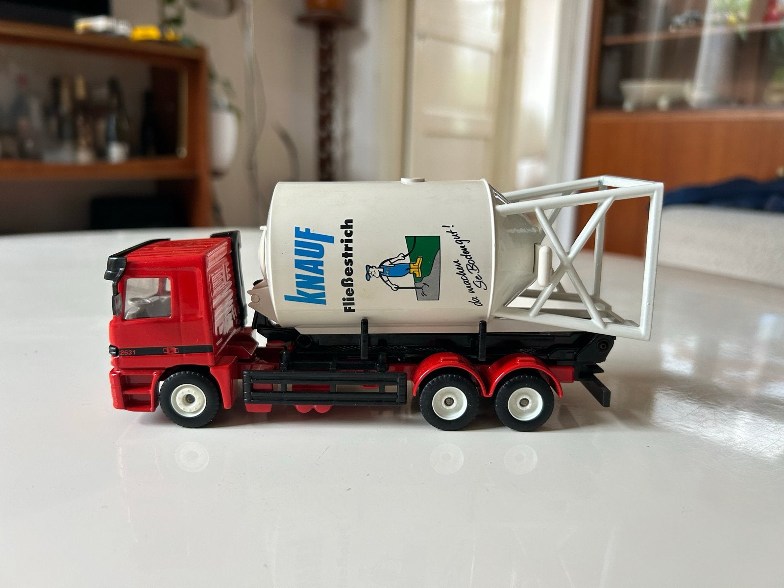 Siku 3436 Mercedes-Benz Silo-vrachtwagen 'Knauf', Ophalen of Verzenden, Gebruikt, Bus of Vrachtwagen, SIKU
