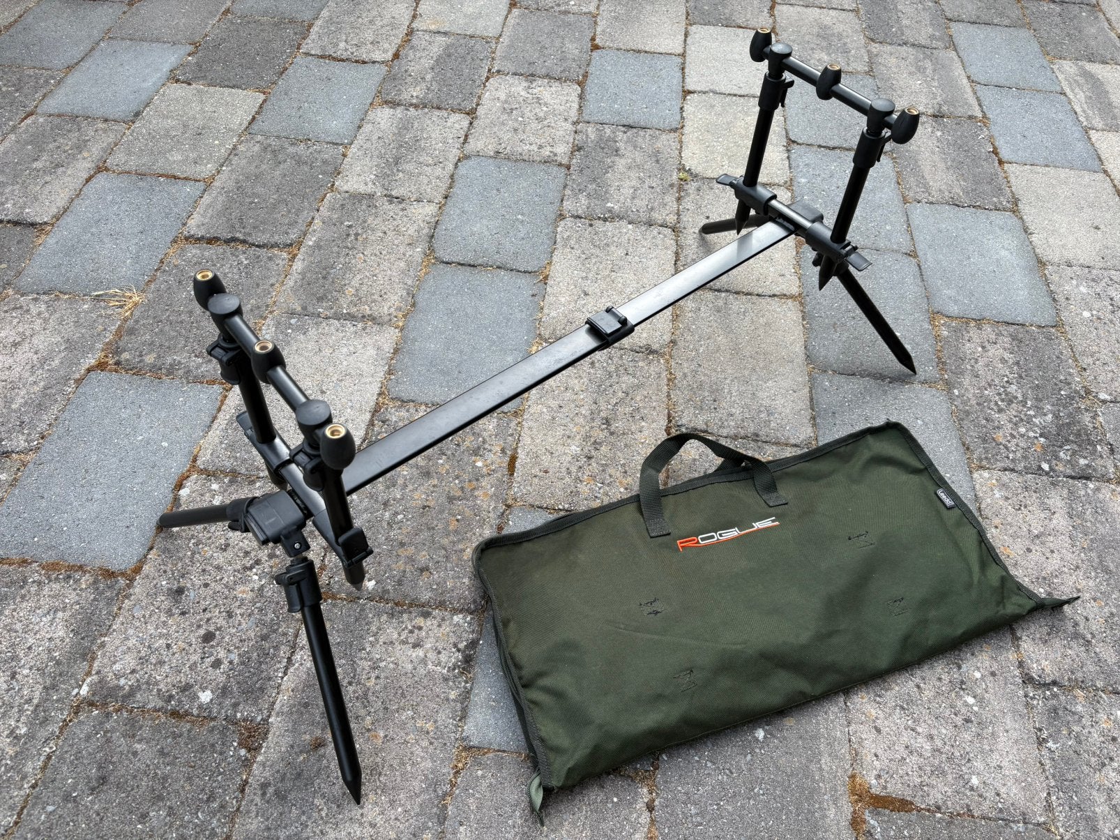 Rogue Rodpod Rod pod 3 hengels als nieuw, Ophalen of Verzenden, Nieuw, Overige typen