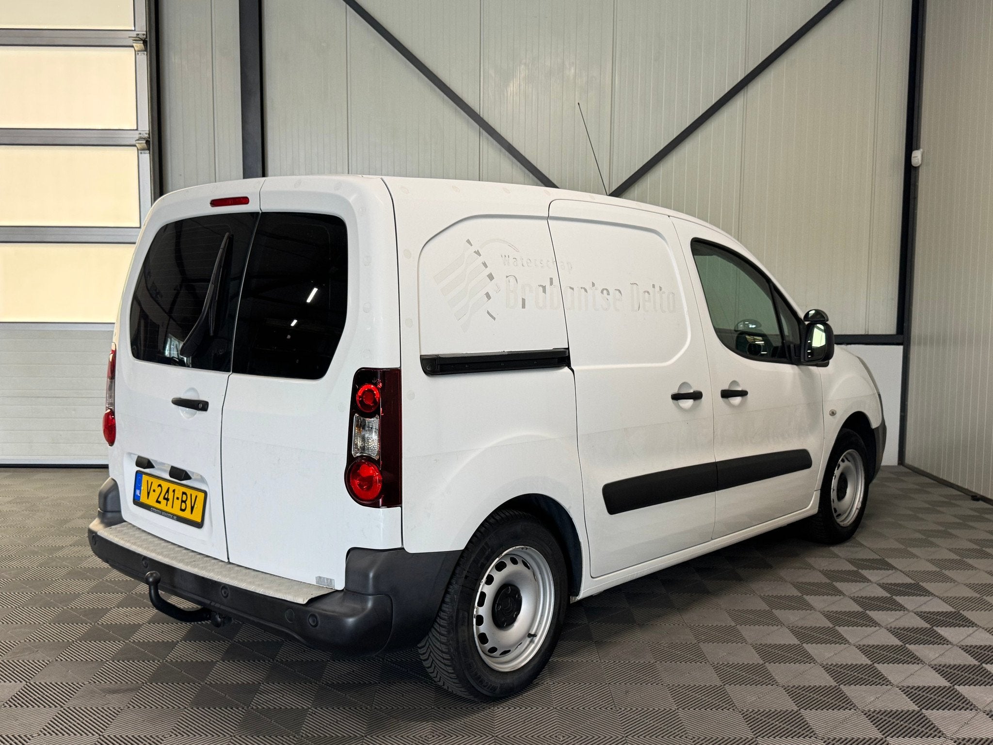 Citroen Berlingo 1.6 BlueHDI 100 Club | Airco | Cruise | Tre, Auto's, Voorwielaandrijving, Gebruikt, 4 cilinders, Citroën