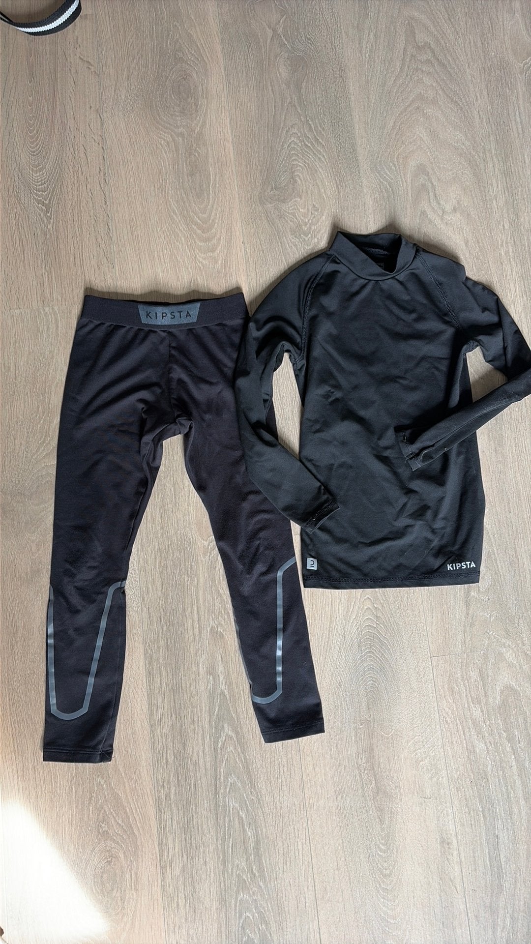 Thermo shirt en thermo legging, Ophalen of Verzenden, Zo goed als nieuw, Zwart