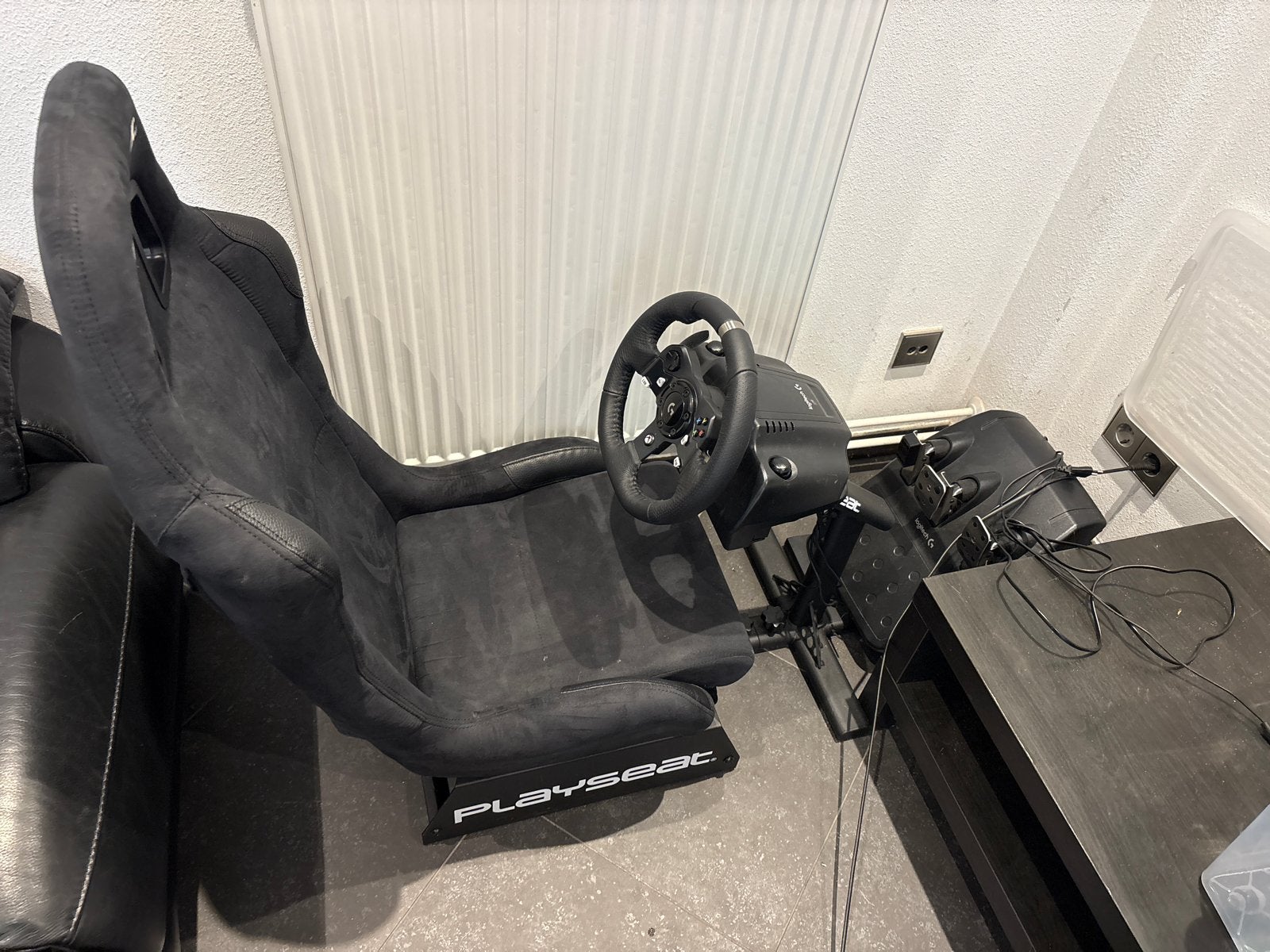 Playseat met Logitech G29 racestuur en pedalen, Ophalen of Verzenden, Zo goed als nieuw