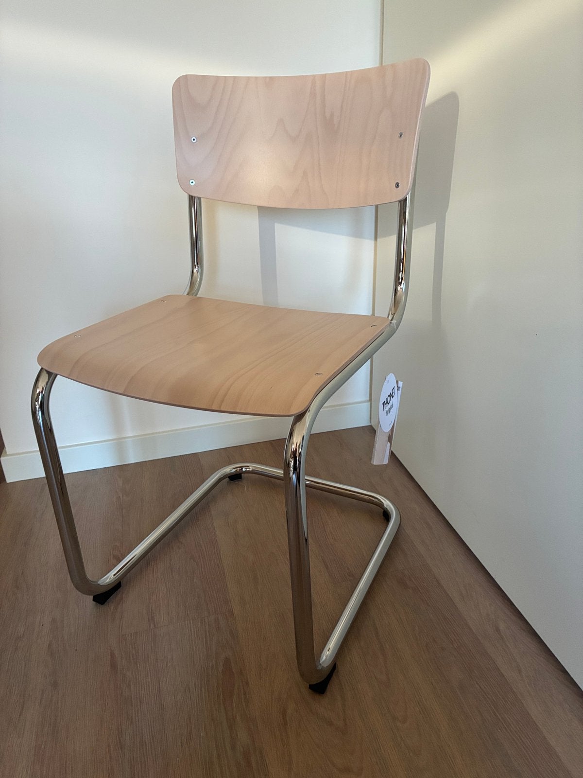 Nieuw: set van 4 Originele Thonet S43 beuken stoelen, Huis en Inrichting, Bruin, Nieuw, Ophalen of Verzenden, Vier