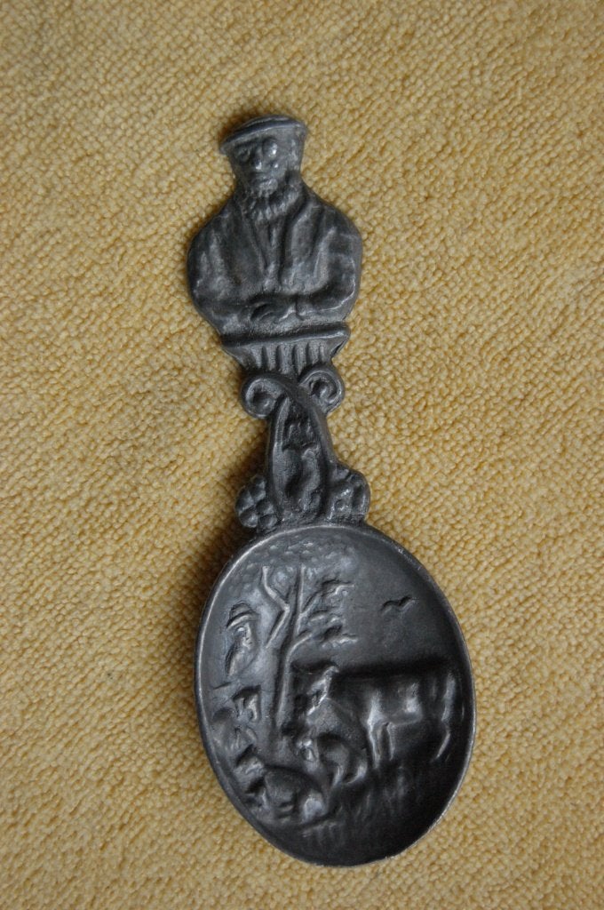 Tinnen lepel met afbeeldingen, Antiek en Kunst, Antiek | Tin, Ophalen of Verzenden