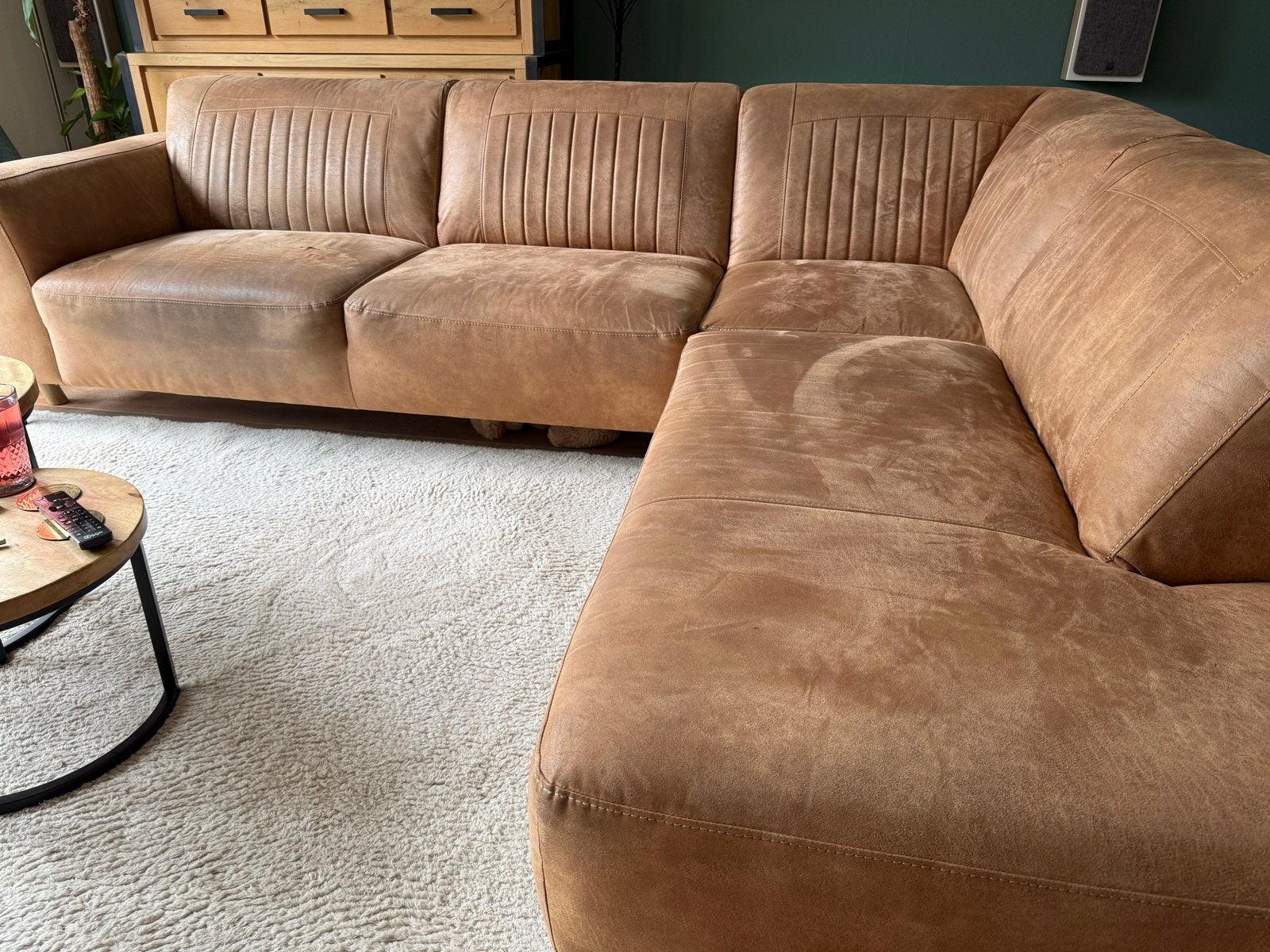 Hoekbank Bandido cognac kleur met eiland, Huis en Inrichting, Banken | Bankstellen, Ophalen, 250 tot 300 cm, Gebruikt, Hoekbank