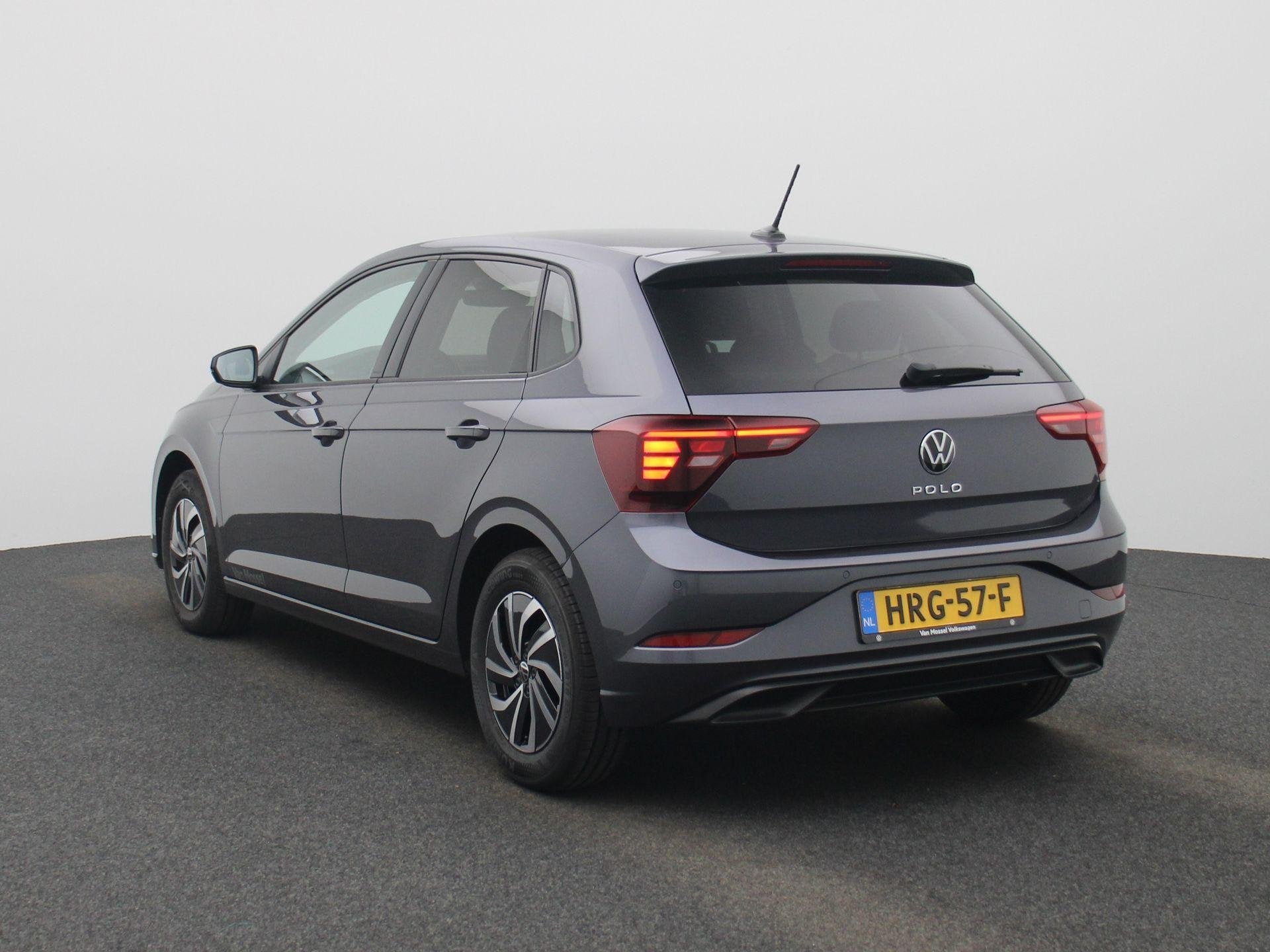 Volkswagen Polo 1.0 TSI Life Edition 95 PK | EM | Navigatie, Voorwielaandrijving, 12 maanden, Stof, 1069 kg