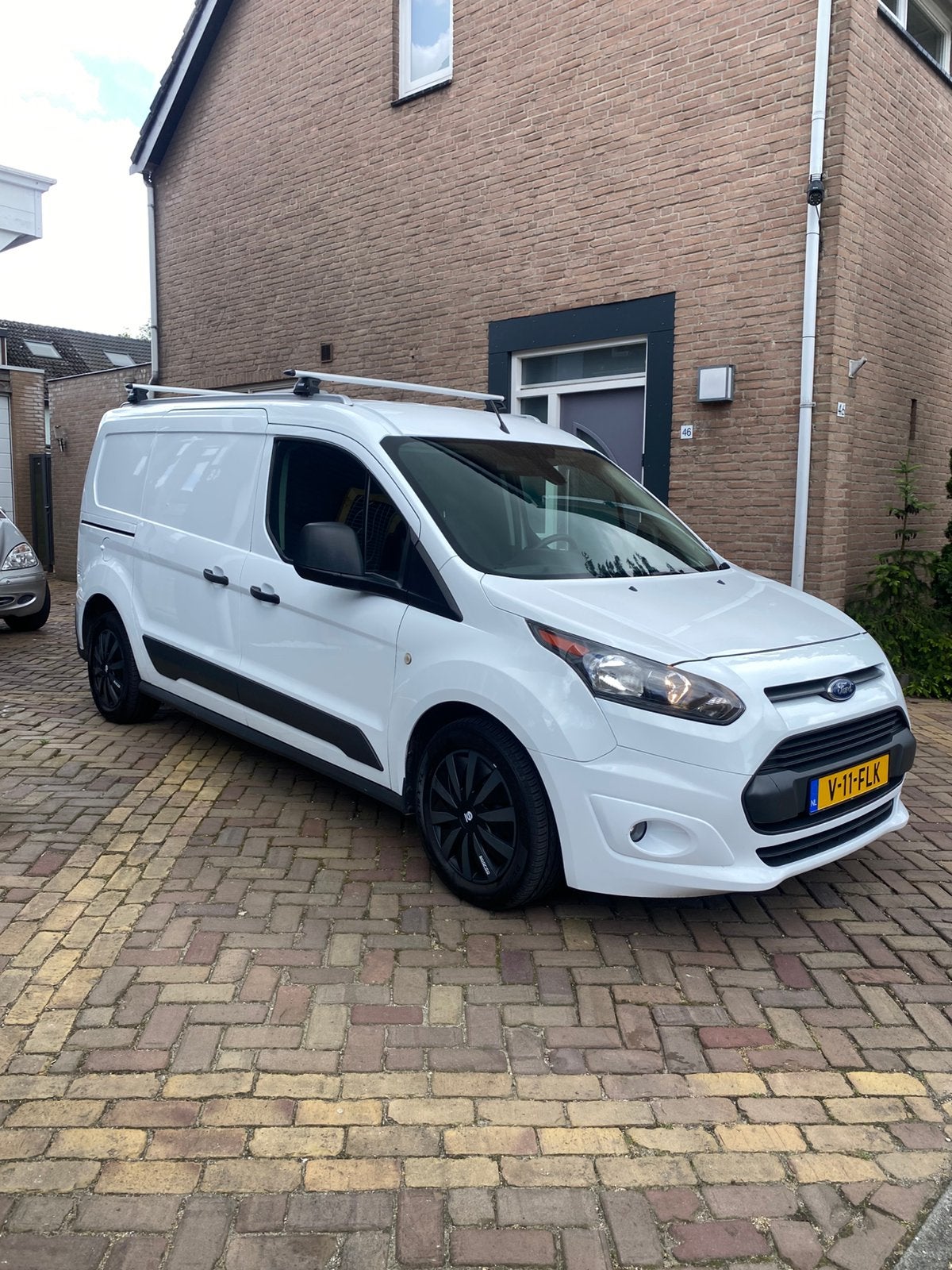Ford Transit Connect 1.0 benzine  L2  *MET NIEUWE MOTOR *, Auto's, Bestelauto's, Voorwielaandrijving, Parkeersensor, 100 pk, Wit