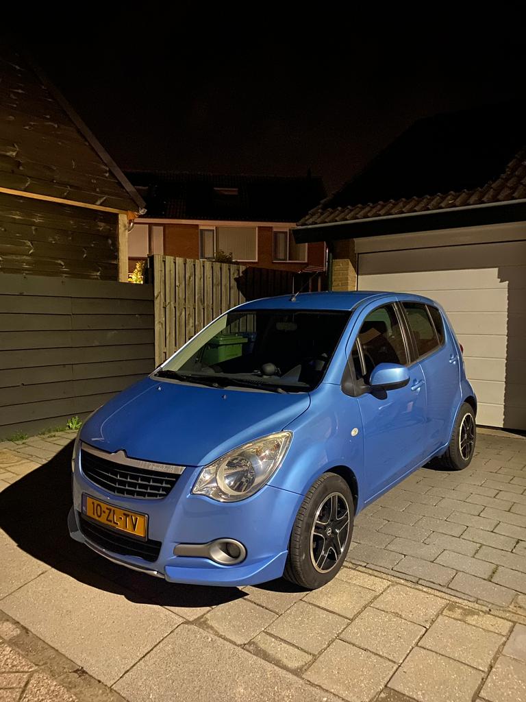 Gevraagd Linker voorscherm OPEL Agila B, Ophalen of Verzenden, Voor, Opel, Spatbord