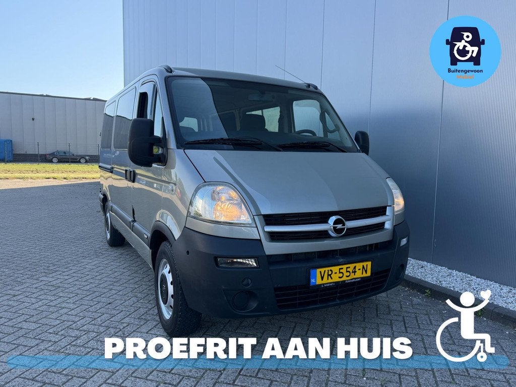 Opel Movano 2.5 Rolstoelbus Automaat 2009 | Elek Deuren | In, Auto's, Voorwielaandrijving, 101 pk, Gebruikt, 4 cilinders