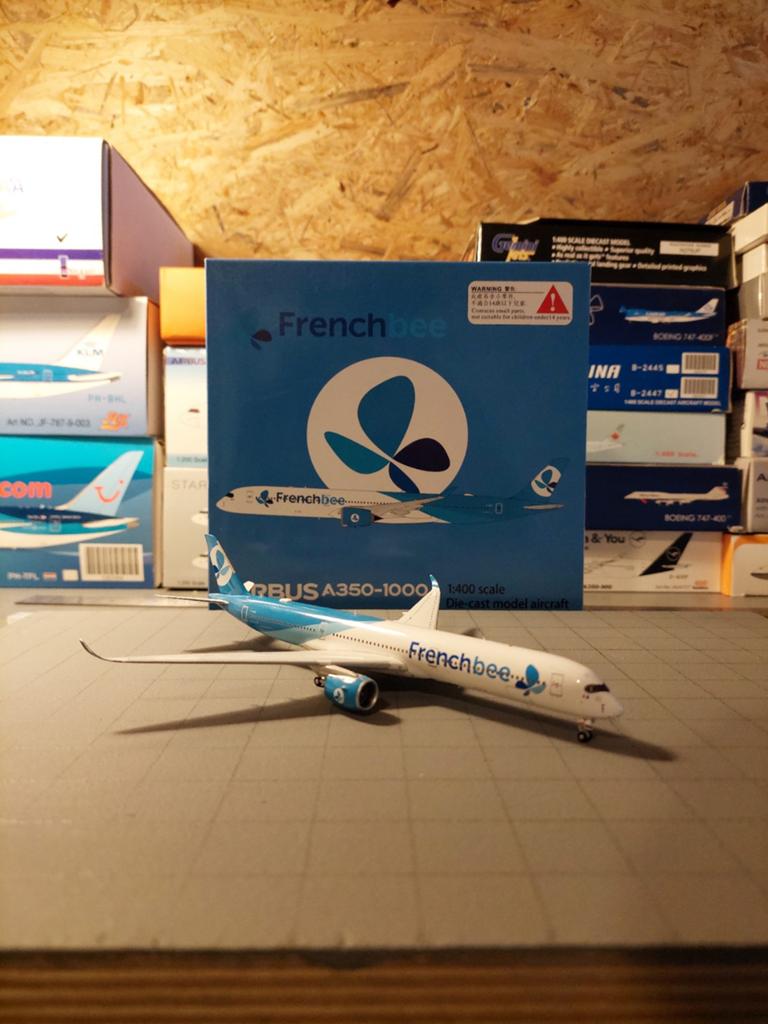 Airbus a350-1000 Frenchbee 400Avation, Verzamelen, Ophalen of Verzenden, Zo goed als nieuw, Schaalmodel