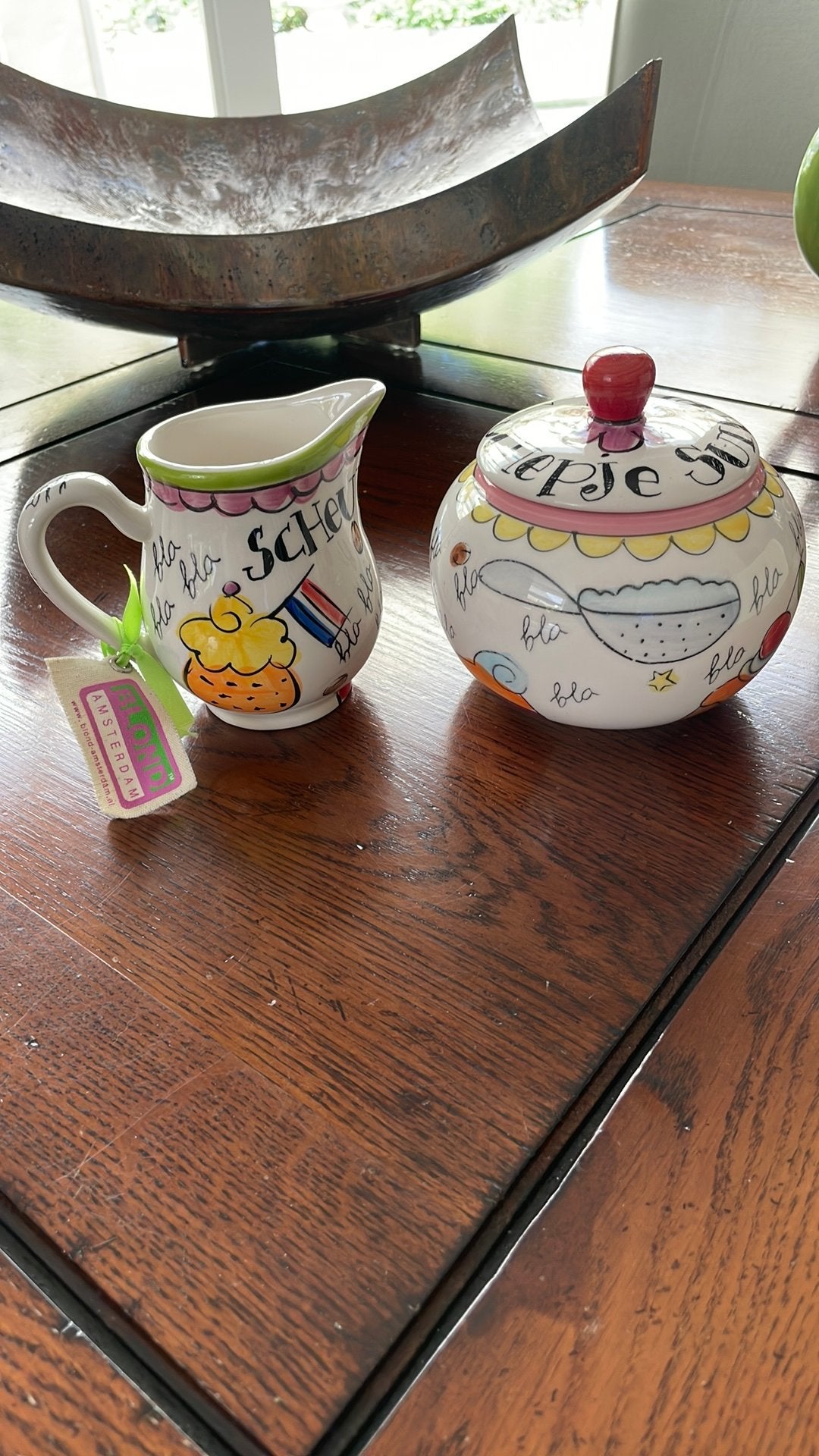 Blond suiker en melk kannetje, Huis en Inrichting, Keuken | Servies, Ophalen of Verzenden, Zo goed als nieuw, Aardewerk, Overige typen