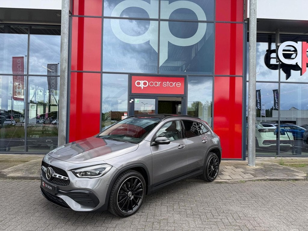 Mercedes-Benz GLA-klasse 250 e Business Line AMG/Panorama/Me, Auto's, Mercedes-Benz, 77 km/l, Gebruikt, Beige, 15 kWh
