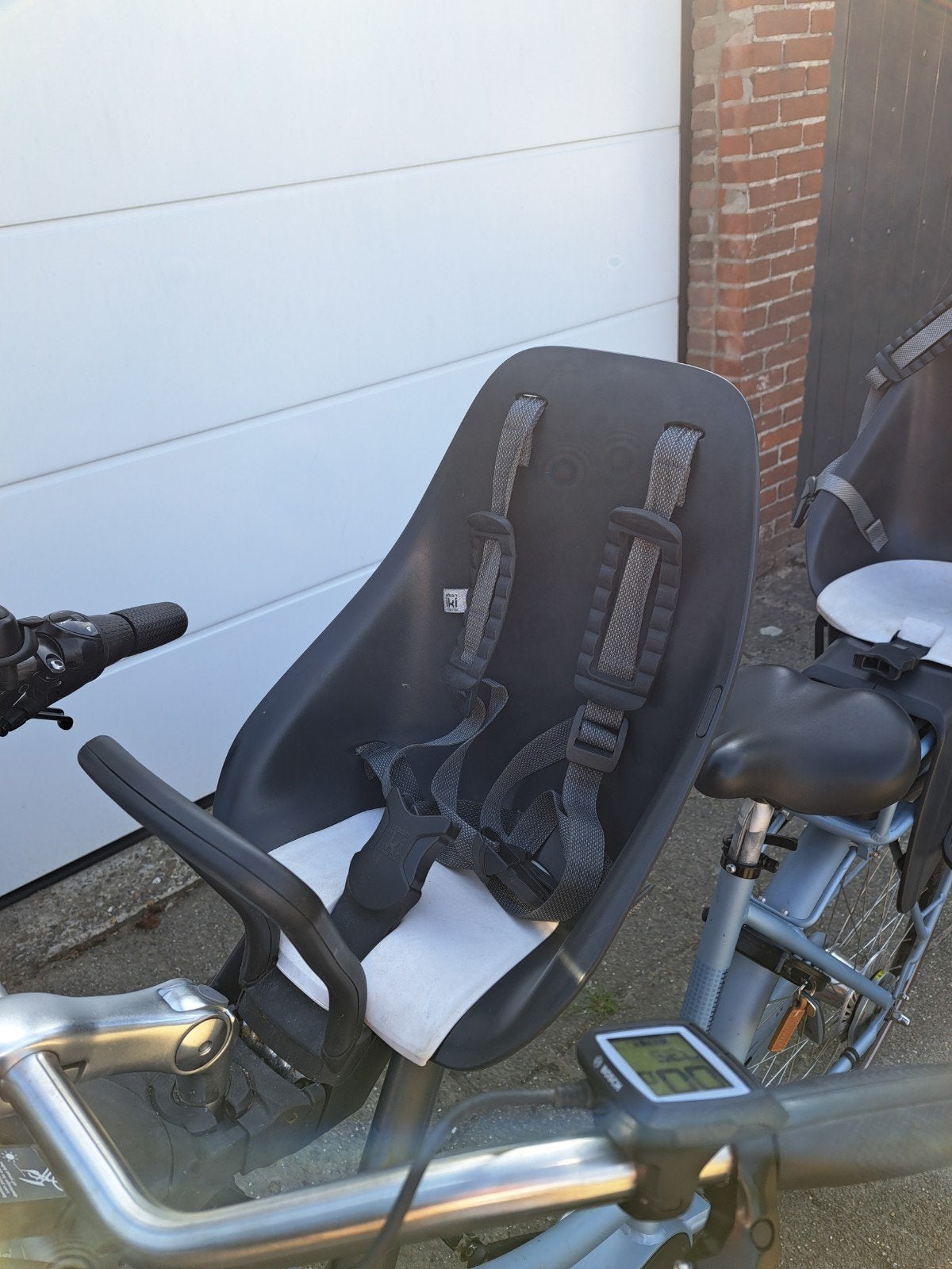 iki voorzitje fiets met zonnescherm, Ophalen, 0 t/m 18 kg, Voorzitje, Urban Iki