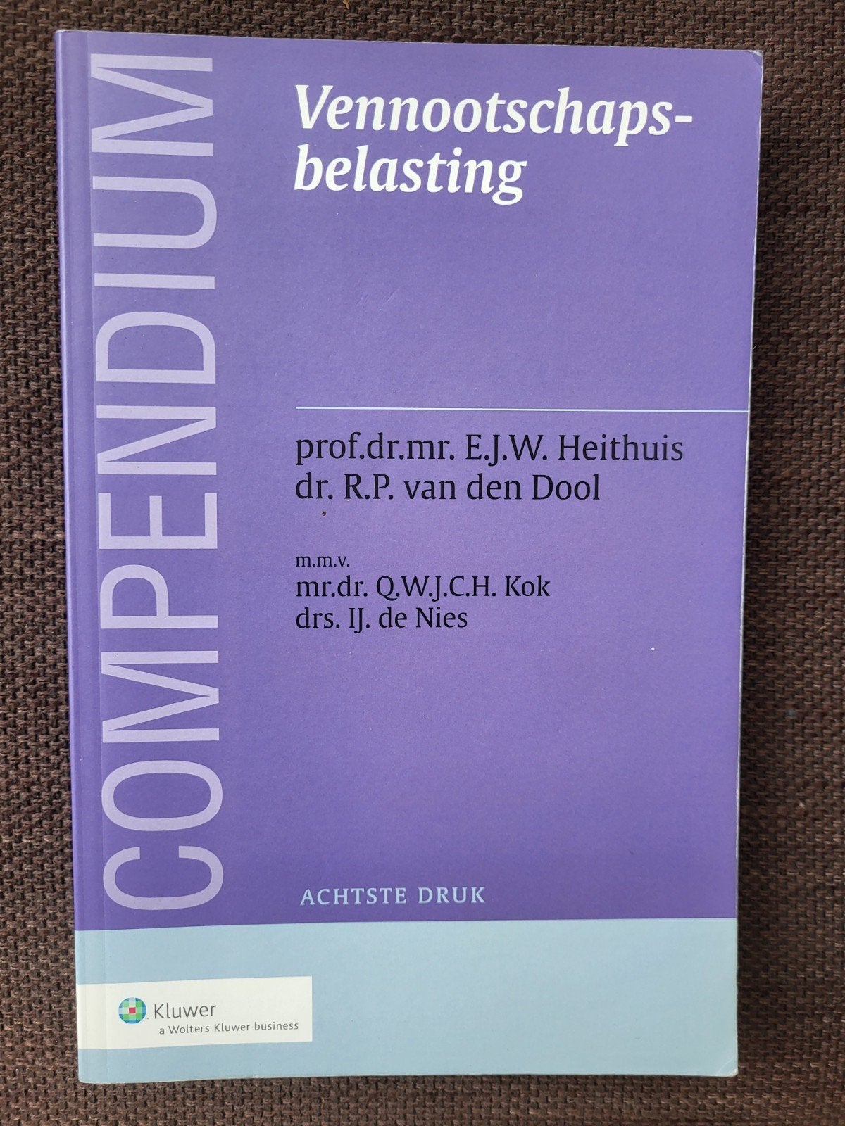 Compendium Vennootschapsbelasting - Achste Druk, Boeken, Prof.dr.mr. E.J.W. Heithuis, dr. R.P. van den Dool, Zo goed als nieuw