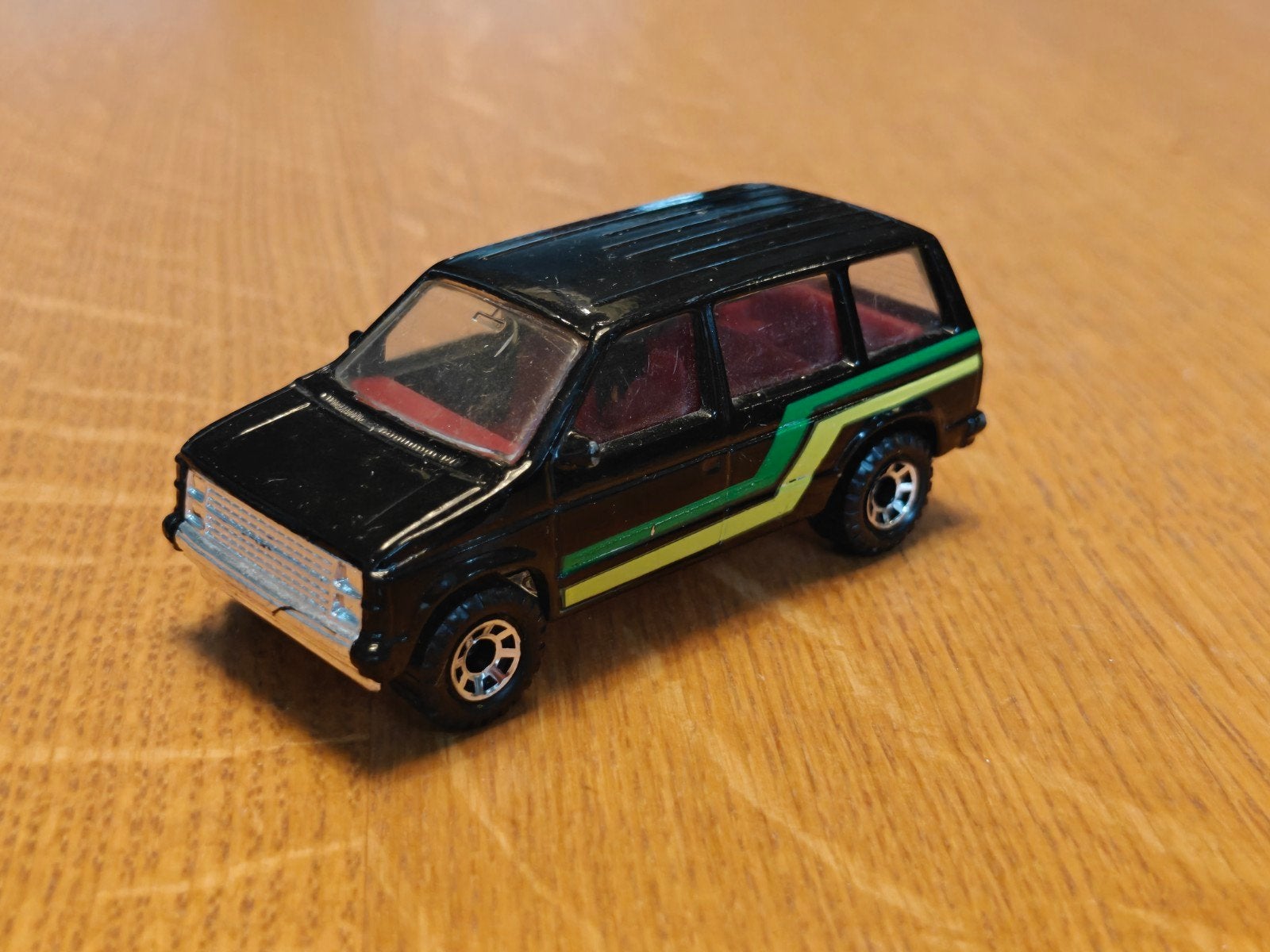 Matchbox Dodge Caravan, Ophalen of Verzenden, Zo goed als nieuw, Auto