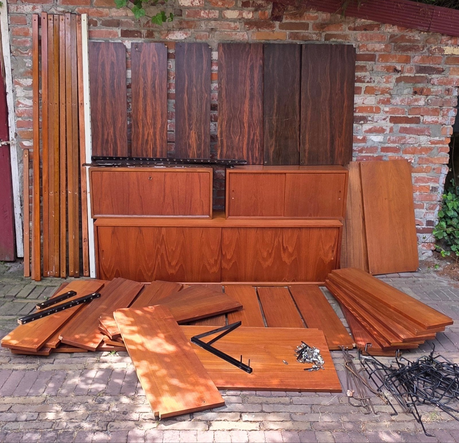 GROOT Vintage, design wandmeubel Poul Cadovius. 33 planken, Huis en Inrichting, Kasten | Wandmeubels, Teakhout, Ophalen