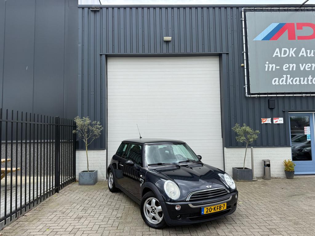 Mini Mini 1.6 One Salt NIEUWE APK/AIRCO/LEUKE AUTO, Voorwielaandrijving, Gebruikt, Zwart, 4 cilinders