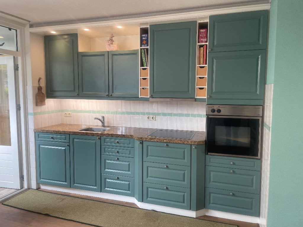 Complete keuken met afzuigkap, oven en kookplaat, Huis en Inrichting, Keuken | Complete keukens, Ophalen, Gebruikt, Graniet of Steen